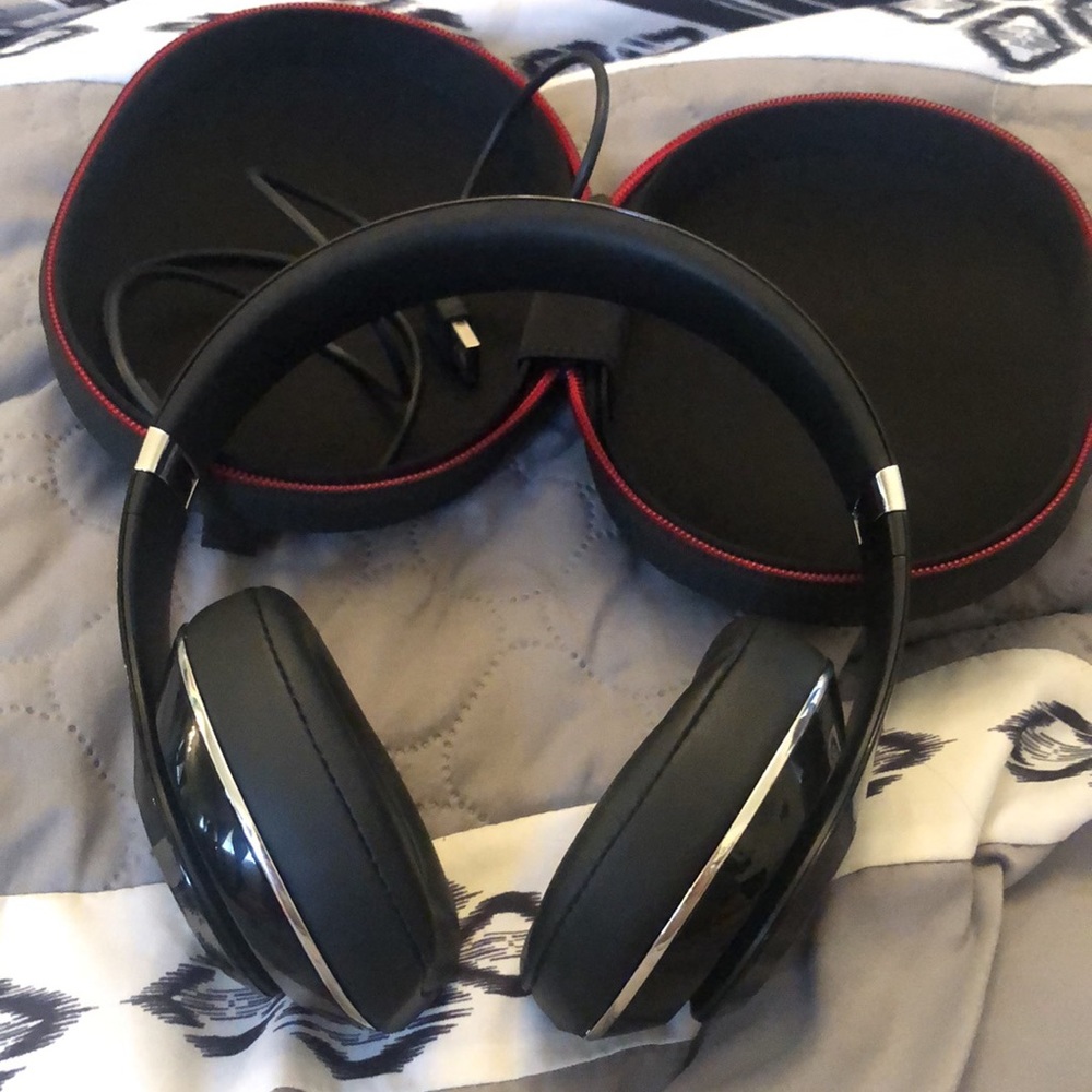 Beats wireless headphone